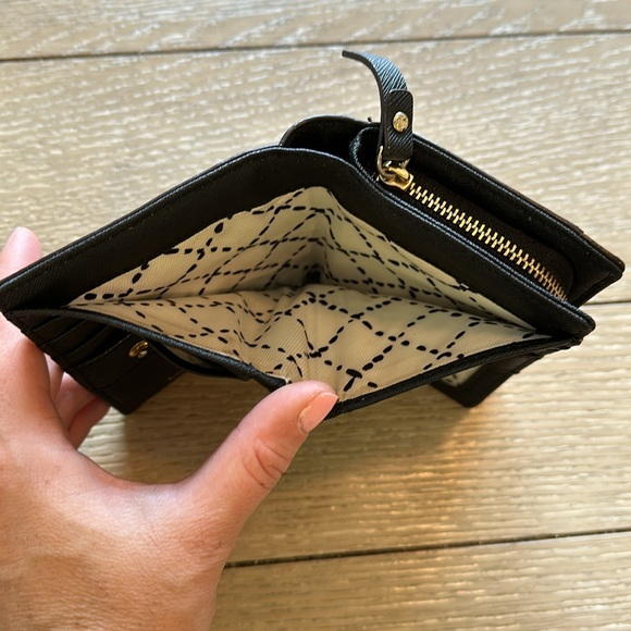 Matching Pair Kate Spade Black Wallets - Picture 5 of 6